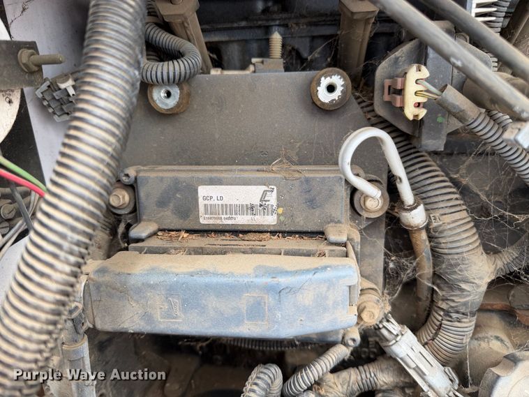 image for item YA3531 2015 Bandit 200UC wood chipper