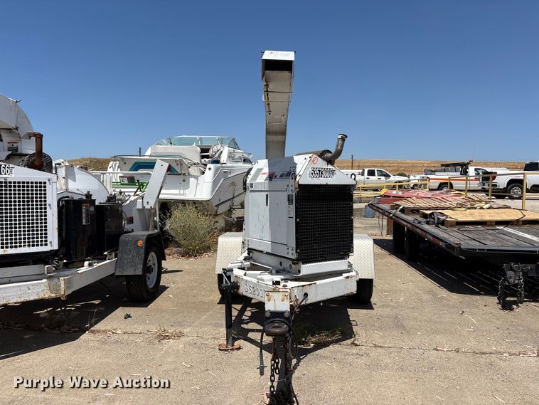 image for item YA3533 2011 Altec DC-912A wood chipper