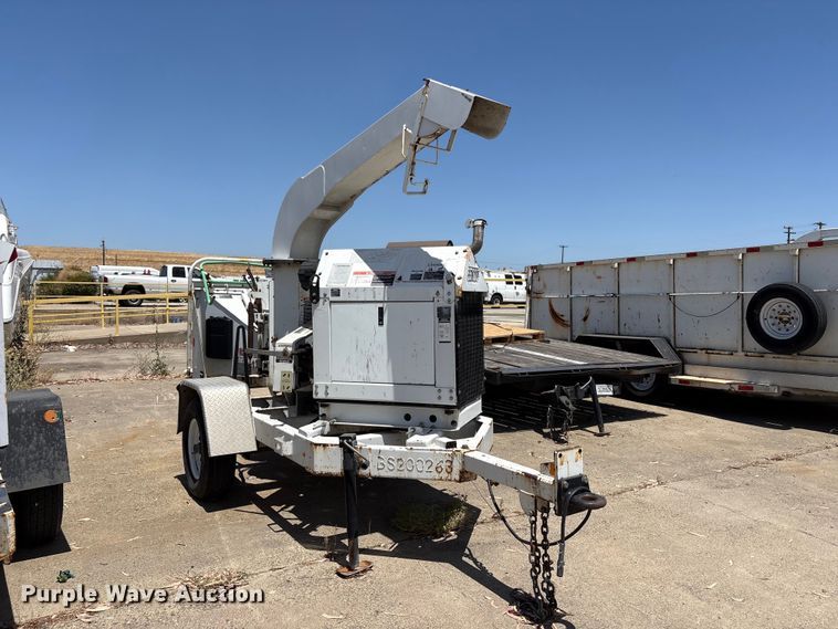 image for item YA3533 2011 Altec DC-912A wood chipper