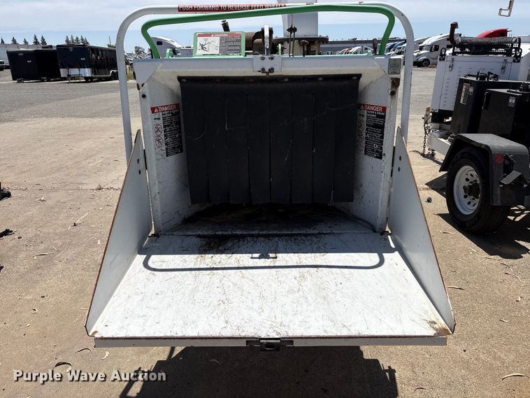 image for item YA3533 2011 Altec DC-912A wood chipper