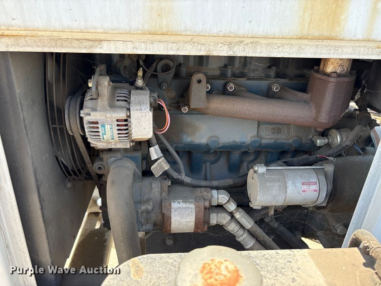 image for item YA3533 2011 Altec DC-912A wood chipper