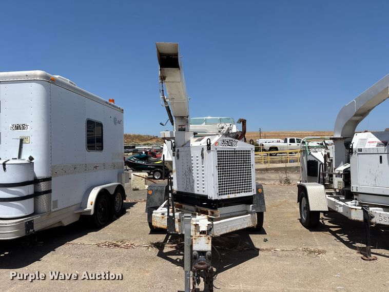 image for item YA3534 2017 Altec DC1317 wood chipper