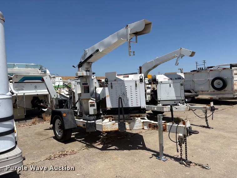 image for item YA3534 2017 Altec DC1317 wood chipper