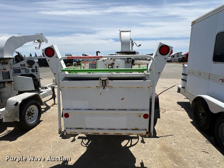 image for item YA3534 2017 Altec DC1317 wood chipper