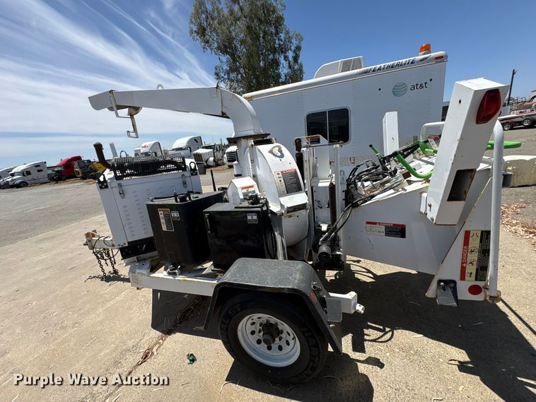 image for item YA3534 2017 Altec DC1317 wood chipper