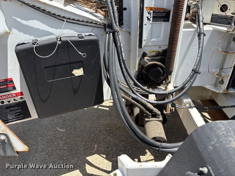 image for item YA3534 2017 Altec DC1317 wood chipper
