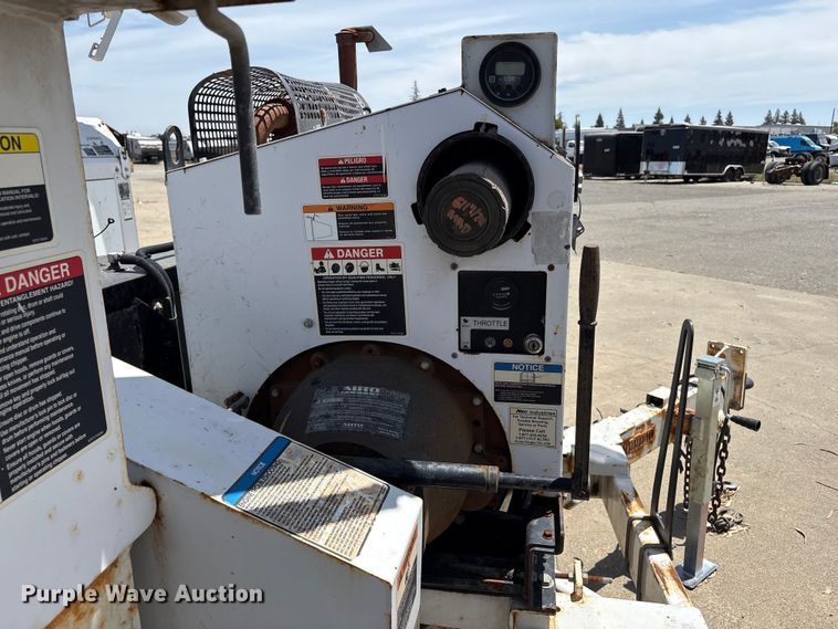 image for item YA3534 2017 Altec DC1317 wood chipper