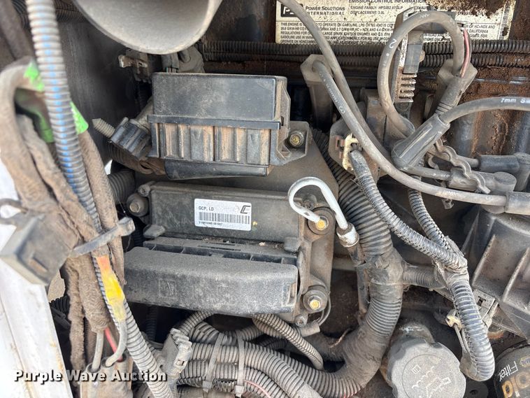 image for item YA3534 2017 Altec DC1317 wood chipper