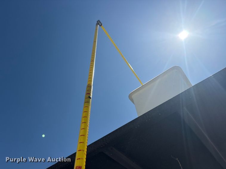 image for item YA3535 2015 Ford F750 Super Duty forestry bucket truck