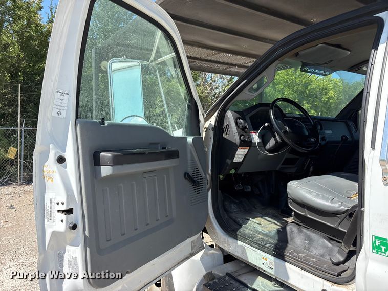 image for item YA3535 2015 Ford F750 Super Duty forestry bucket truck