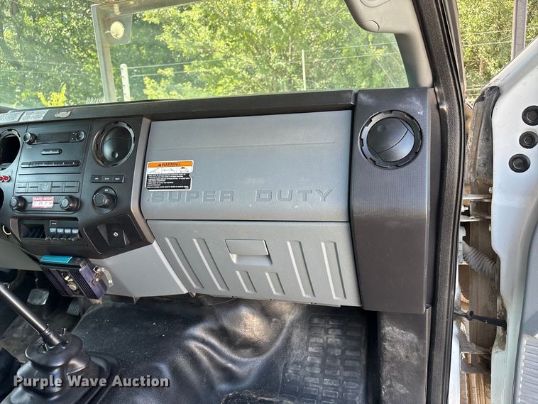 image for item YA3535 2015 Ford F750 Super Duty forestry bucket truck