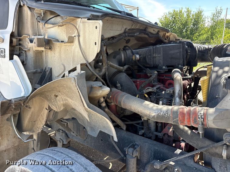 image for item YA3535 2015 Ford F750 Super Duty forestry bucket truck