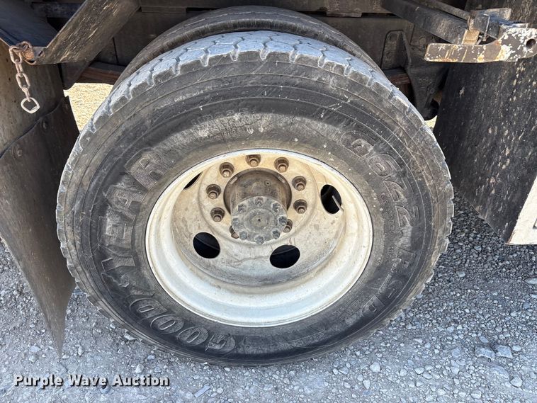 image for item YA3535 2015 Ford F750 Super Duty forestry bucket truck