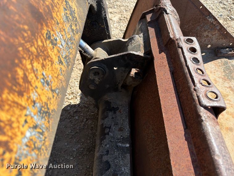 image for item YA3542 2007 Caterpillar 256C skid steer loader