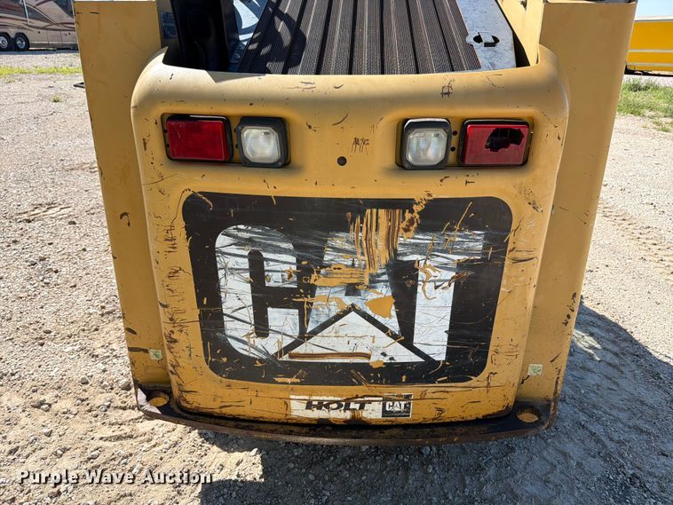 image for item YA3542 2007 Caterpillar 256C skid steer loader