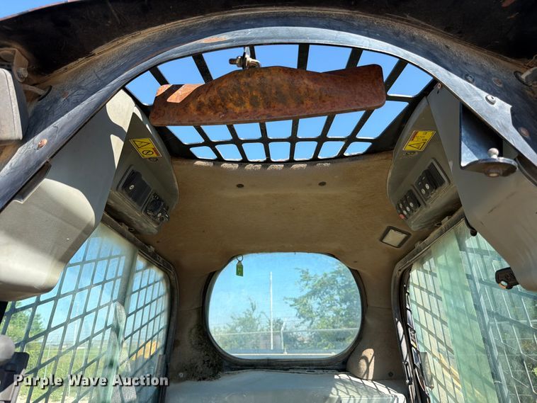 image for item YA3542 2007 Caterpillar 256C skid steer loader
