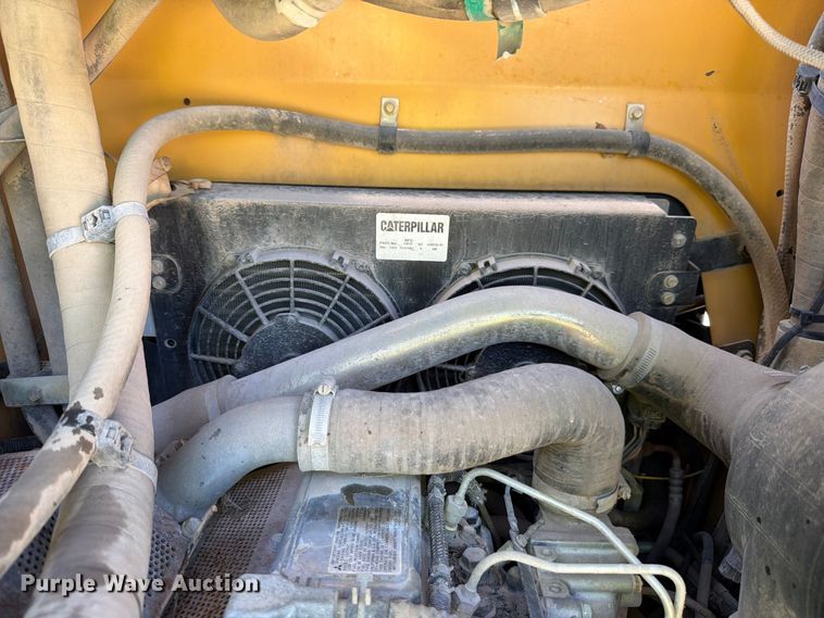 image for item YA3542 2007 Caterpillar 256C skid steer loader