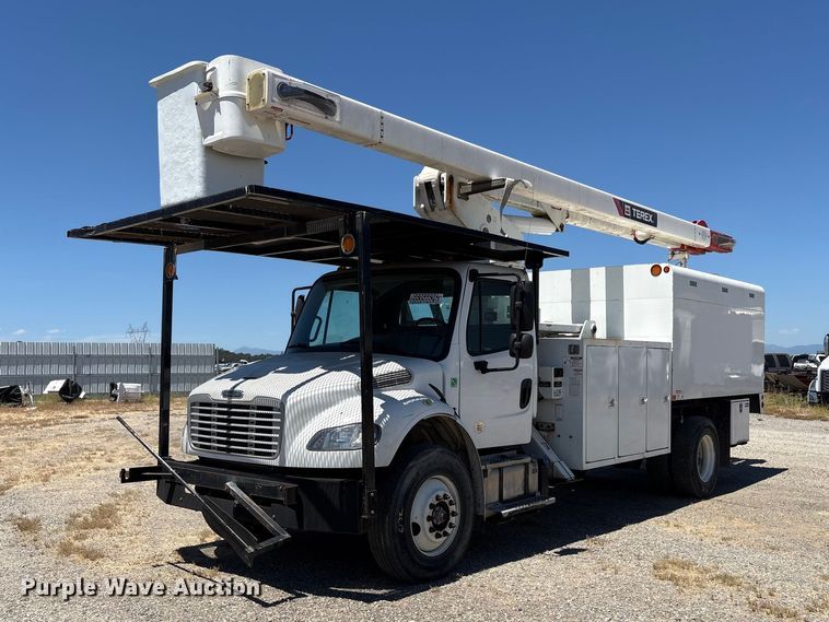 image for item YA3714 2017 Freightliner Business Class M2 forestry bucket truck