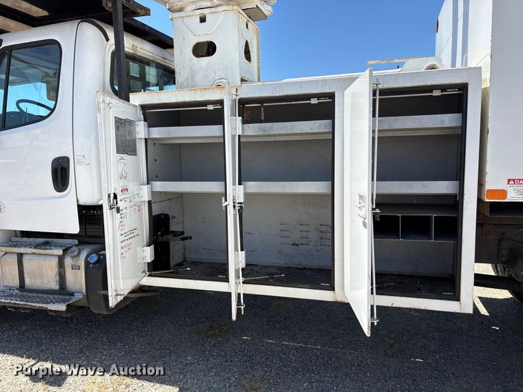 image for item YA3714 2017 Freightliner Business Class M2 forestry bucket truck
