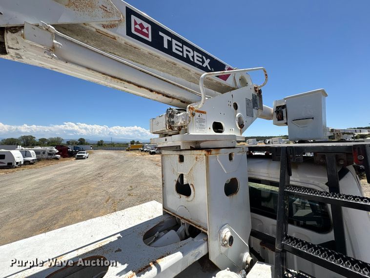 image for item YA3714 2017 Freightliner Business Class M2 forestry bucket truck