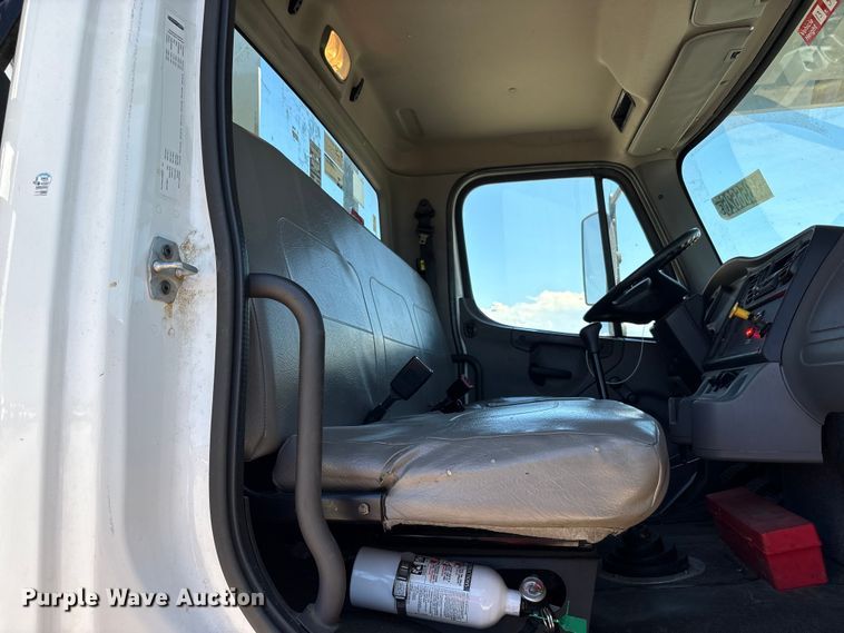 image for item YA3714 2017 Freightliner Business Class M2 forestry bucket truck