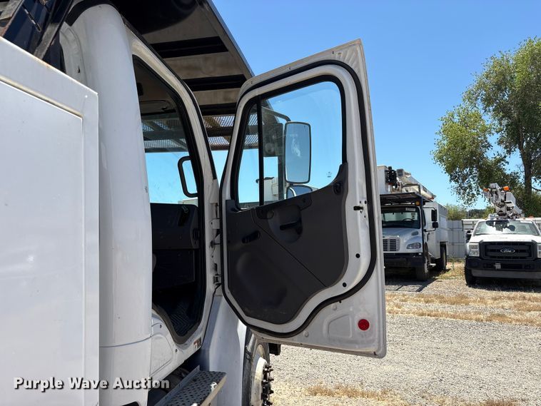 image for item YA3714 2017 Freightliner Business Class M2 forestry bucket truck