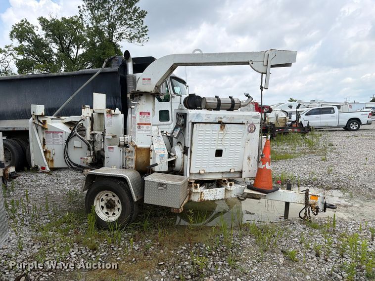 image for item YA3717 2012 Bandit  200XP wood chipper