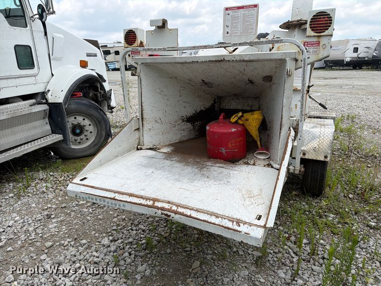 image for item YA3717 2012 Bandit  200XP wood chipper