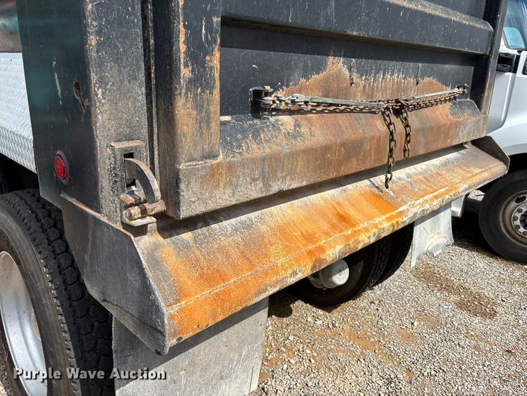 image for item YA3889 2020 Peterbilt 389 dump truck