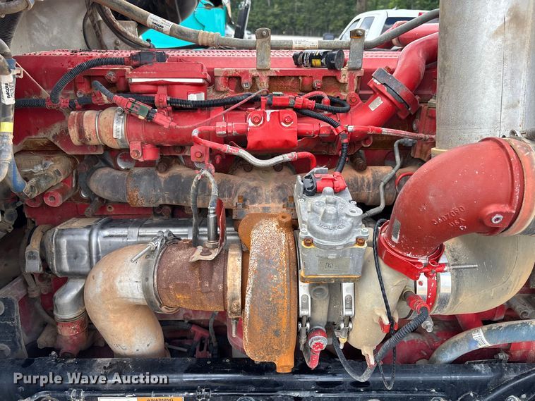 image for item YA3889 2020 Peterbilt 389 dump truck