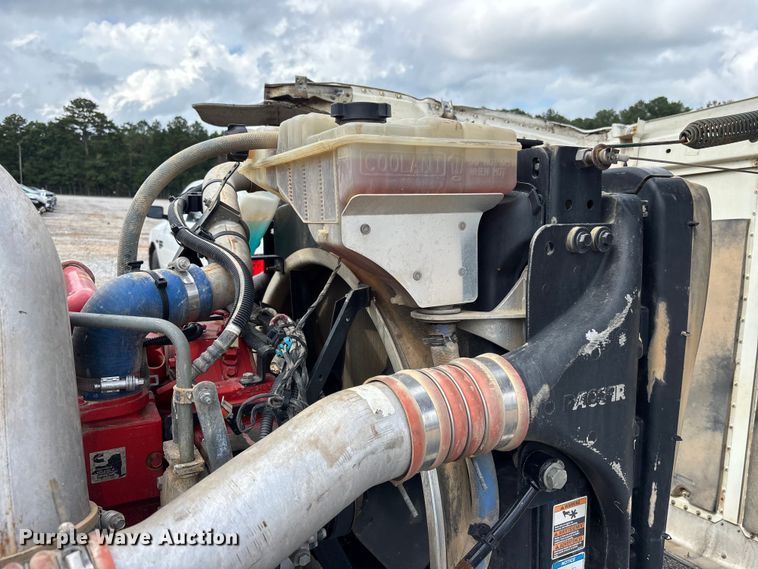 image for item YA3889 2020 Peterbilt 389 dump truck