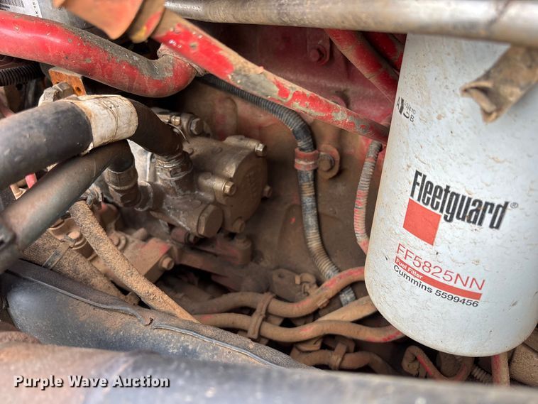 image for item YA3889 2020 Peterbilt 389 dump truck