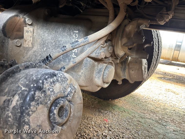 image for item YA3889 2020 Peterbilt 389 dump truck