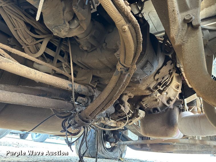 image for item YA3889 2020 Peterbilt 389 dump truck