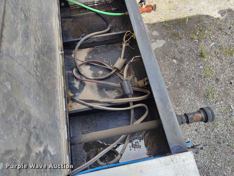 image for item YA3926 2022 Trailstar end dump trailer