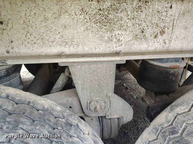 image for item YA3926 2022 Trailstar end dump trailer