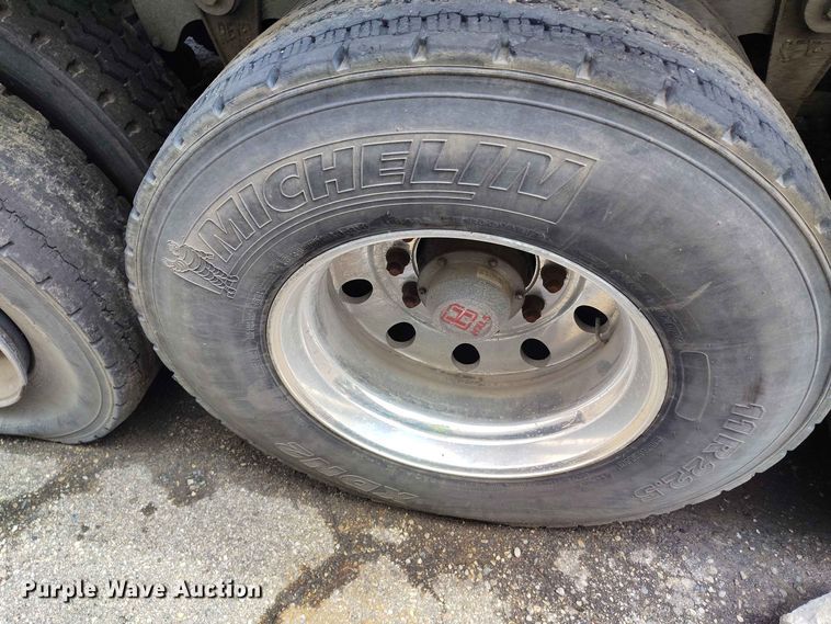 image for item YA3926 2022 Trailstar end dump trailer
