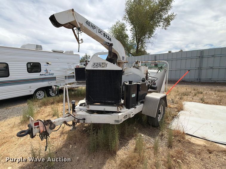 image for item YA3996 2011 Altec DC912A wood chipper
