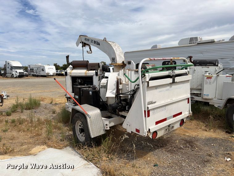 image for item YA3996 2011 Altec DC912A wood chipper