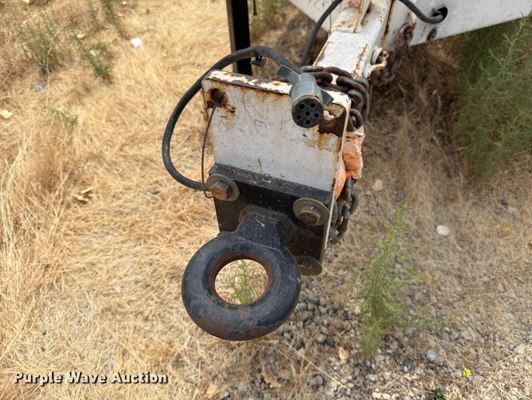 image for item YA3996 2011 Altec DC912A wood chipper