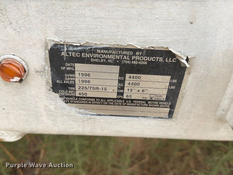 image for item YA3996 2011 Altec DC912A wood chipper