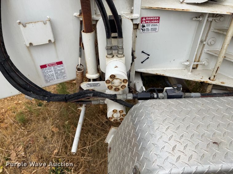 image for item YA4029 2019 Bandit 200UC wood chipper
