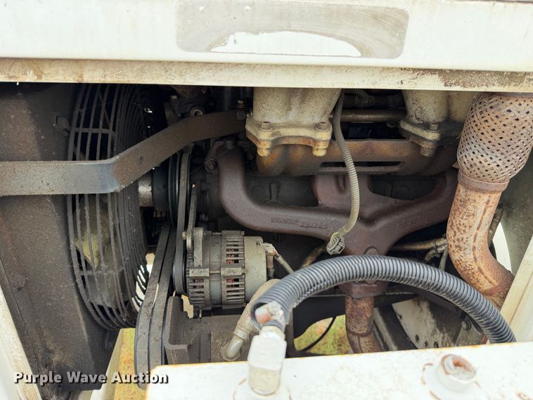 image for item YA4029 2019 Bandit 200UC wood chipper