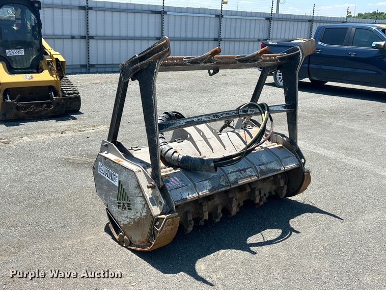 image for item YA4031 2019 FAE UML/SSL-150 VT skid steer mulcher
