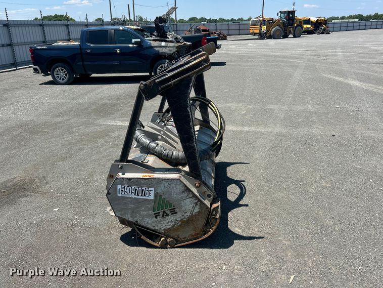 image for item YA4031 2019 FAE UML/SSL-150 VT skid steer mulcher