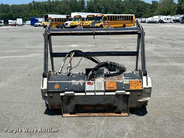 image for item YA4031 2019 FAE UML/SSL-150 VT skid steer mulcher