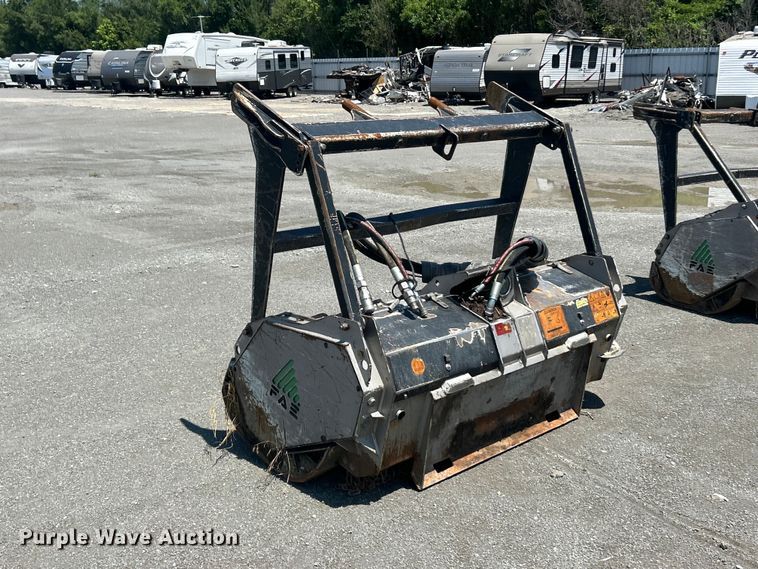 image for item YA4031 2019 FAE UML/SSL-150 VT skid steer mulcher