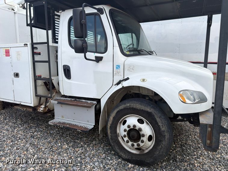image for item YA4104 2015 Freightliner Business Class M2 forestry bucket truck
