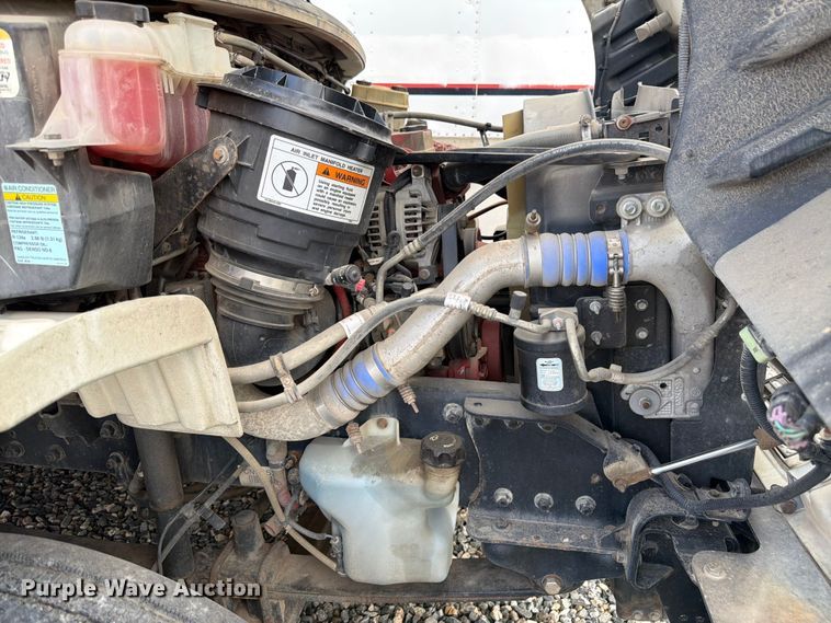 image for item YA4104 2015 Freightliner Business Class M2 forestry bucket truck