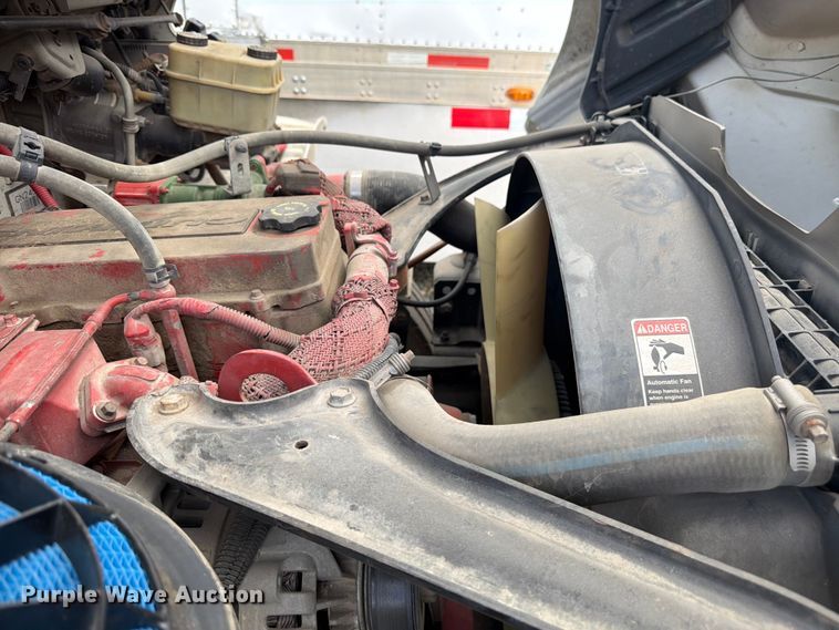 image for item YA4104 2015 Freightliner Business Class M2 forestry bucket truck